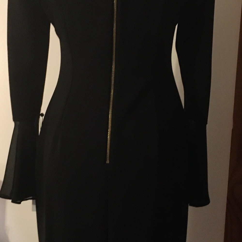 Calvin Klein Elegant Black Long-Sleeve Sheath Dress with Fluted Cuffs - Picture 3 of 6